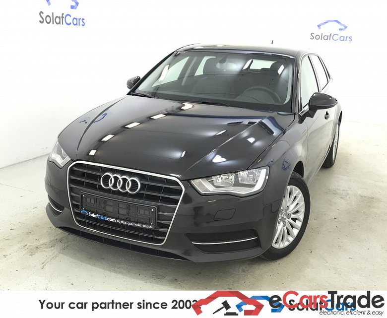 Audi A3 SB 1.6TDI AMBIENTE Navi 1/2 Leather PDC Klima #1