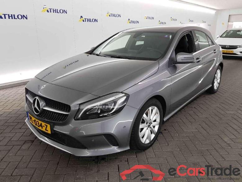 MERCEDES-BENZ A-klasse A 180 d Bns Solution DCT 5D 80kW #1