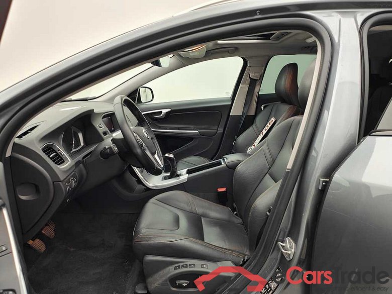 Volvo V60 Cross Country D3 Cross Country Pro 5d #3