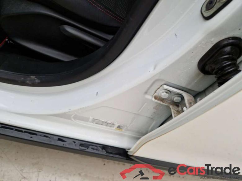 PEUGEOT 2008 1.5 BLUEHDI GT LINE S&S #6