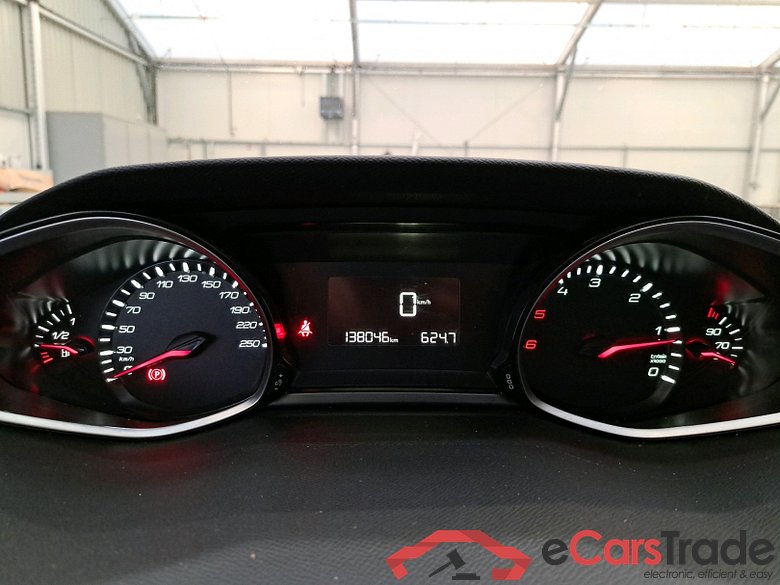 Peugeot 308 1.5 BlueHDi Style 131Hp Navi Sport-Seats Klima PDC ... #6