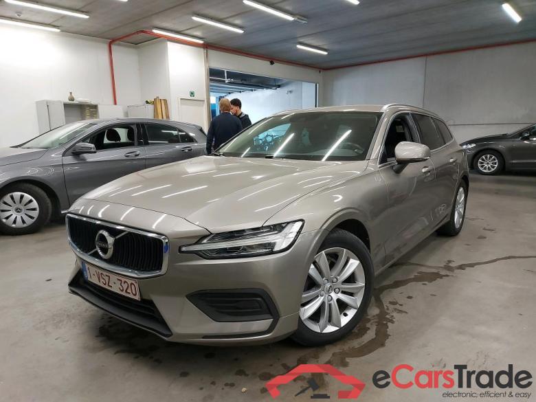 VOLVO - V60 D3 150PK Momentum Pack Style & Sensus Nav #1