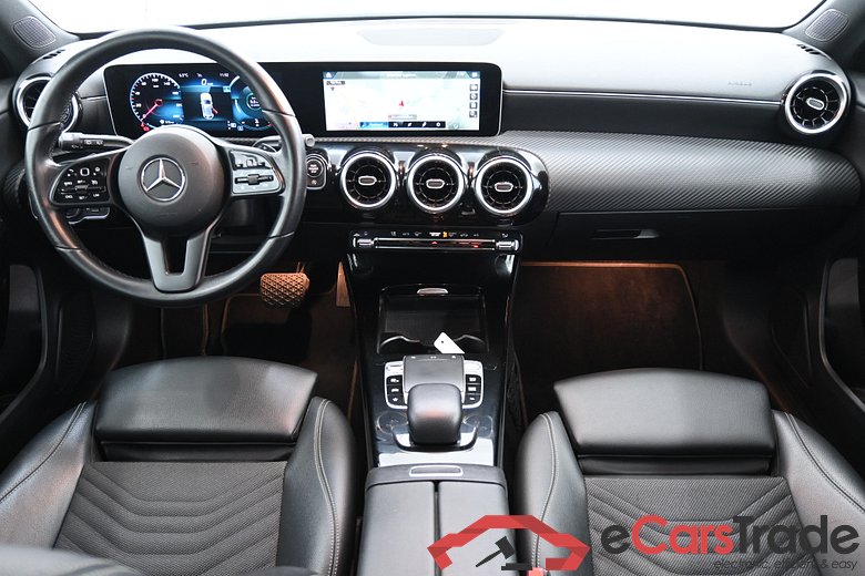 Mercedes A 180 Aut. LED-Xenon Widescreen Navi 1/2 Sport-Leather KeylessGo Camera Klima PDC ... #6