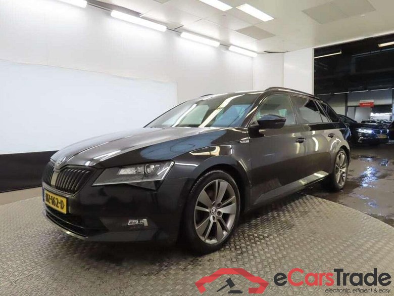 SKODA Superb Combi 2.0 TDI #1