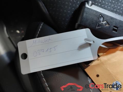 Mitsubishi Plus Select Black Hybrid 4WD Eclipse Cross #6