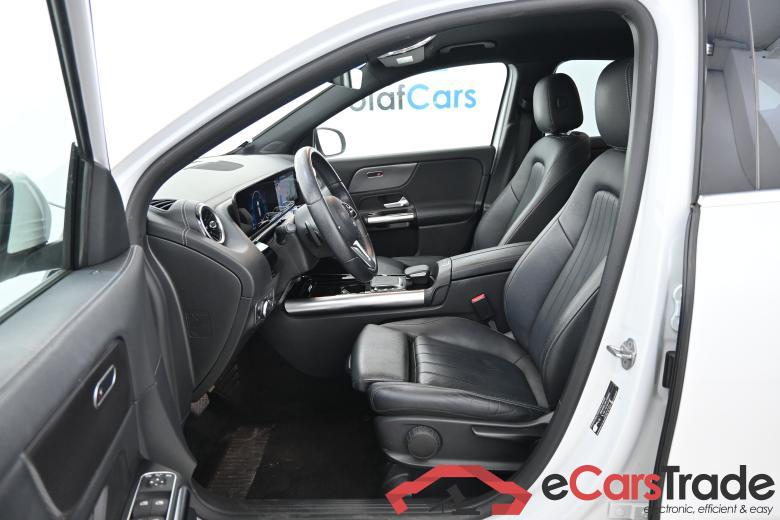 Mercedes GLA 200 d Aut. Widescreen LED Navi Sport-Leather Camera Klima PDC ... #5