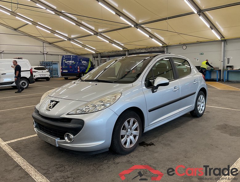 PEUGEOT 207 1.4i 16v Sporty