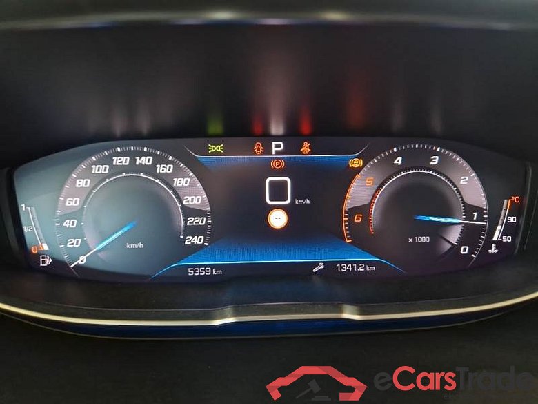 Peugeot 16 PEUGEOT 5008 / 2020 / 5P / SUV BLUEHDI 130 ALLURE PACK EAT8 S/S AUT. #4