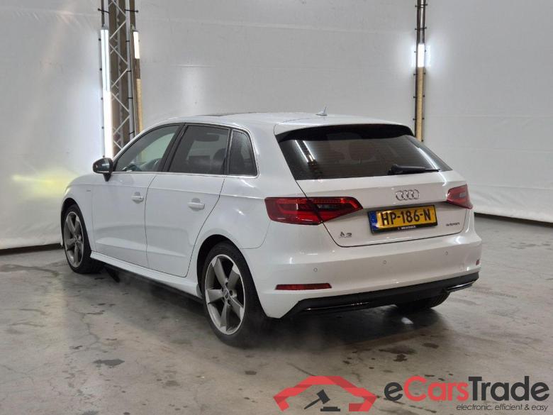 AUDI A3 SPORTBACK 1.4 e-tron PHEV Ambition Pro Line plus #3