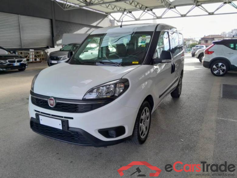 Fiat 34 FIAT DOBLÒ / 2014 / 5P / MONOVOLUME 1.6 MJT 16V 120CV SeS EASY
