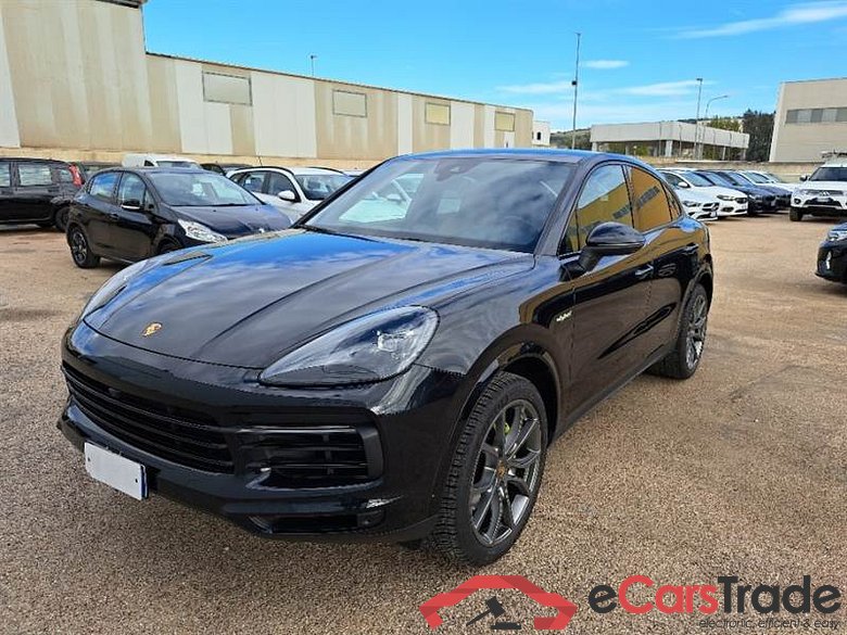Porsche 4 PORSCHE CAYENNE COUPE / 2019 / 5P / SUV 3.0 V6 E-HYBRID #1