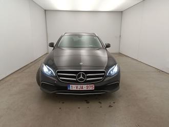 Mercedes E 200