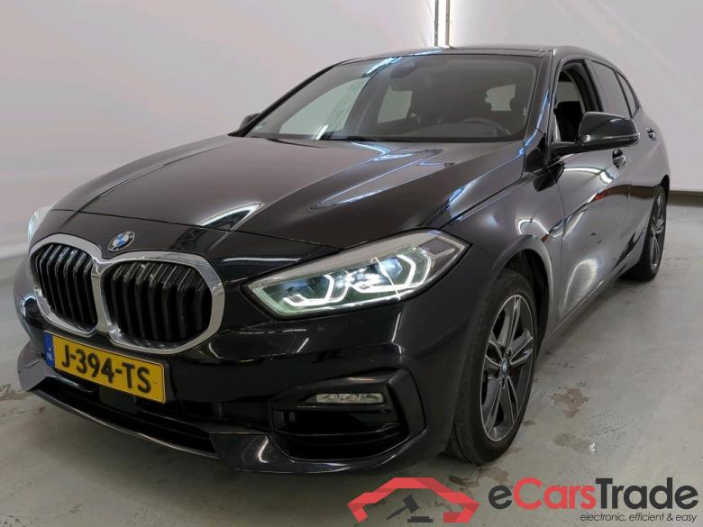 BMW 1 Serie '19 BMW 1 Serie 118iA Corporate Executive Sport 5d #1