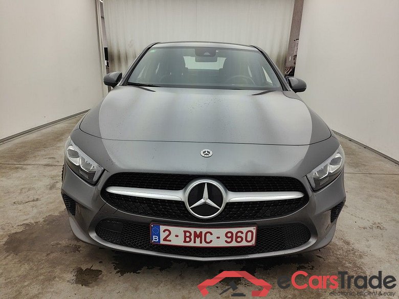 Mercedes-Benz A-Klasse Limousine A 180d Business Solution Aut. 4d
