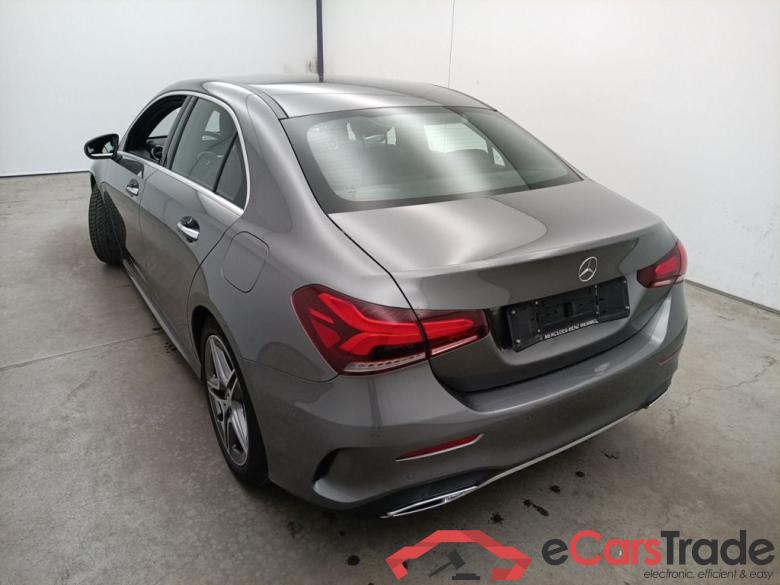 Mercedes-Benz A-Klasse Limousine A 180 d DCT Launch Edition 4d #3