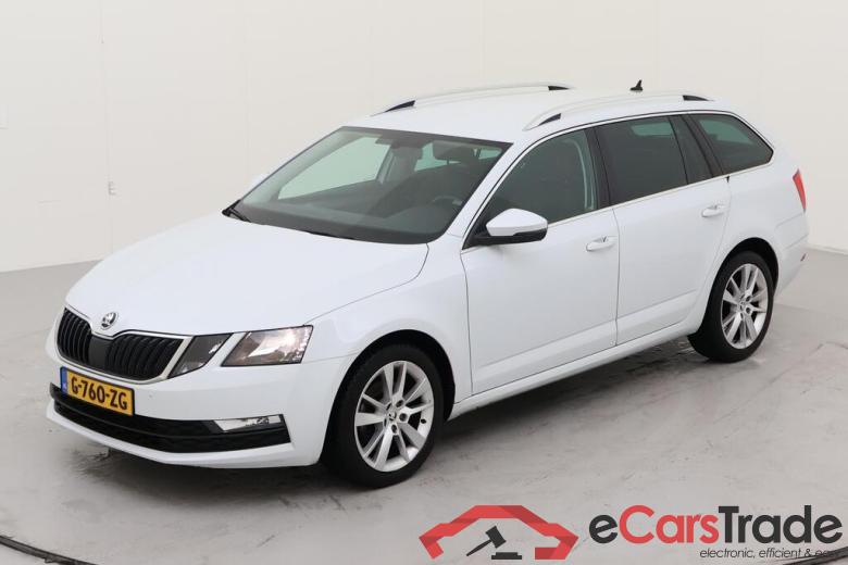 SKODA Octavia Combi 110 kW #1