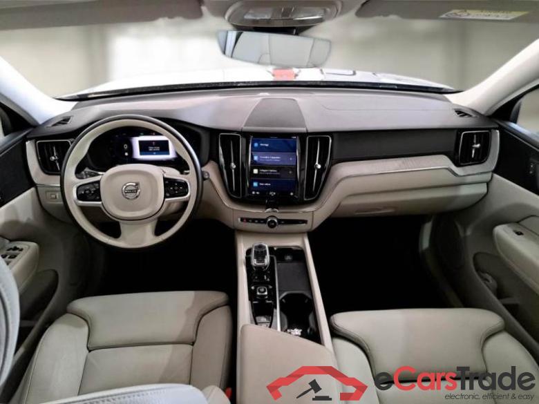 Volvo 18 VOLVO XC60 / 2021 / 5P / SUV B4 D AUTOMATICO INSCRIPTION #3