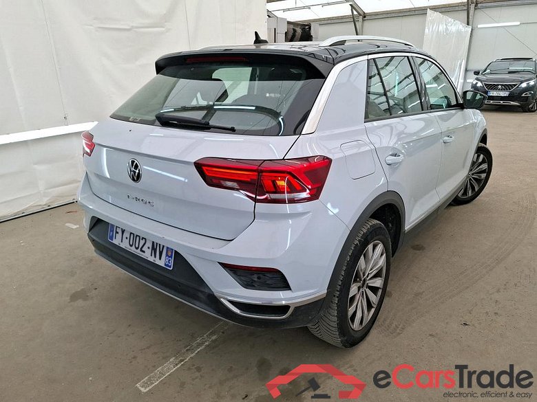 Volkswagen 1.5 TSI 150 EVO CARAT DSG7 VOLKSWAGEN T-Roc / 2017 / 5P / SUV 1.5 TSI 150 EVO CARAT DSG7 #3