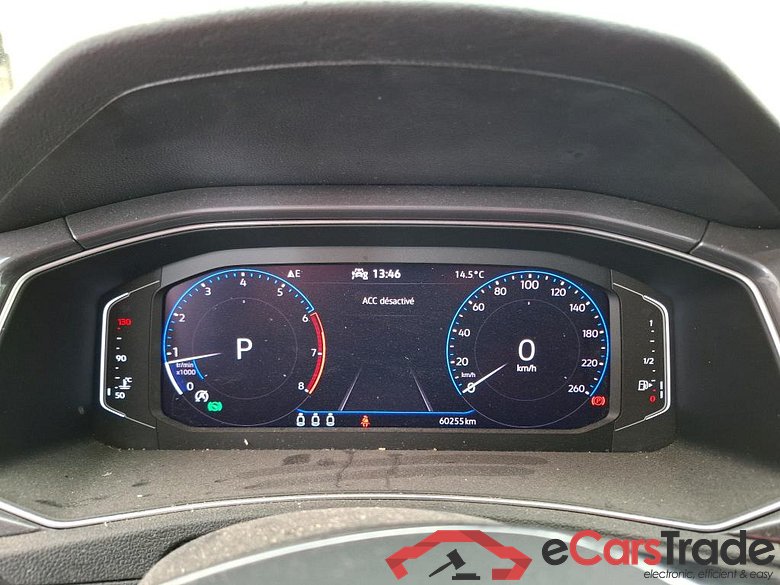 Volkswagen 1.5 TSI 150 EVO CARAT DSG7 VOLKSWAGEN T-Roc / 2017 / 5P / SUV 1.5 TSI 150 EVO CARAT DSG7 #6