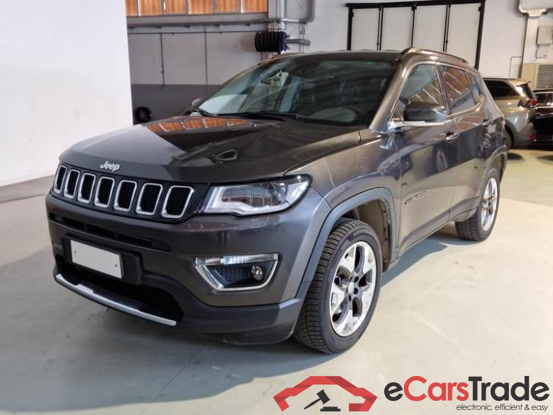 Jeep 28 JEEP COMPASS / 2017 / 5P / SUV 2.0 MJET II 103KW LIMITED 4WD AUTO