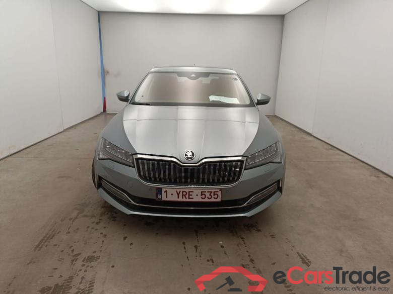 Skoda Superb 1.4 TSI iV 160kW DSG6 Style 5d excluweb end 03.04