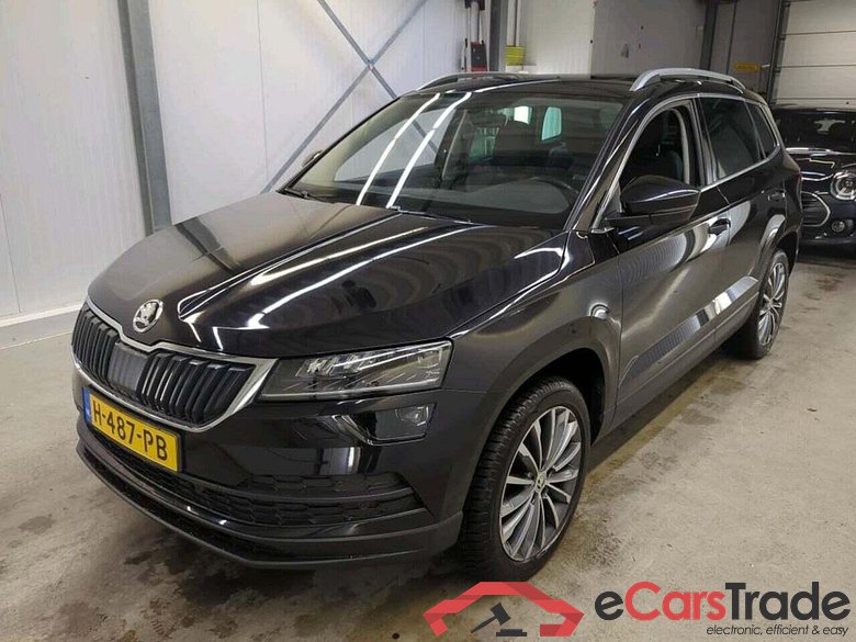 SKODA Karoq 1.0 TSI Bus. Ed.