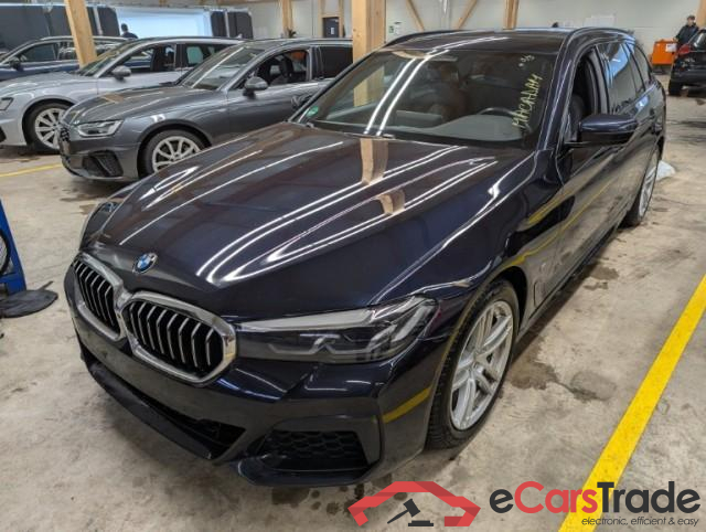 BMW 5-Serie Touring ´16 Baureihe 5 Touring 530 d M Sport 3.0 210KW AT8 E6d