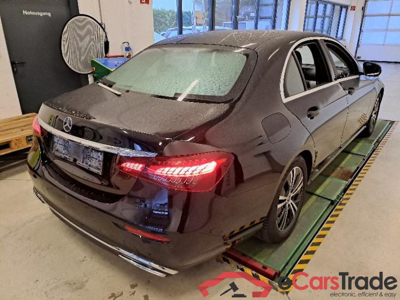 Mercedes-Benz E -Klasse Lim. (BM 213)(08.2016->) DE - Lim4 E 220 d EU6d, d Avantgarde (EURO 6d), (Facelift) 2022 - 2023 #3