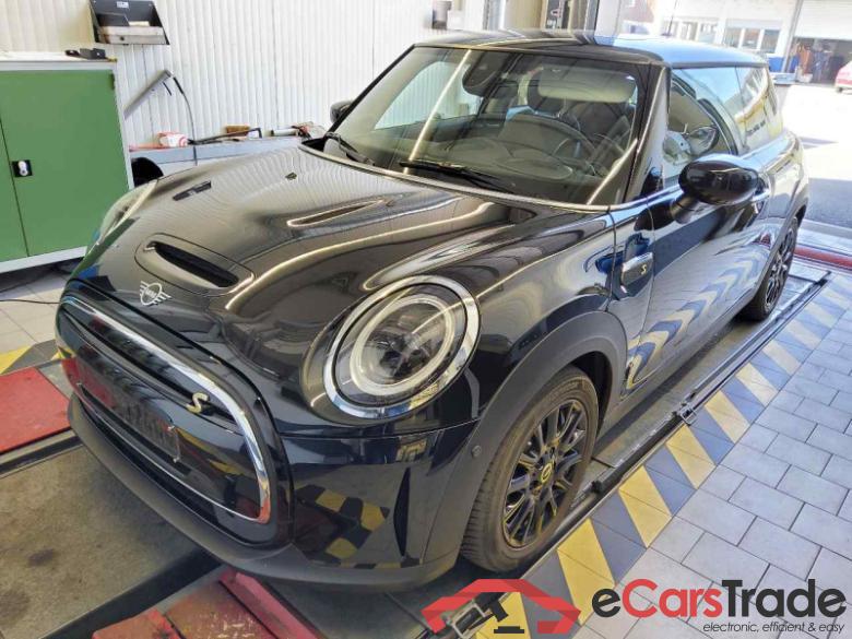 MINI Mini 3-trg. (F56)(2013->) DE - LimS3 SE, Cooper SE Classic Trim, (Facelift 2) 2021 - 2024