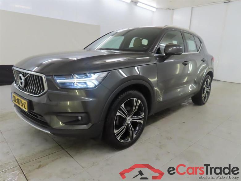 VOLVO XC40 2.0 D3 Inscript. #1