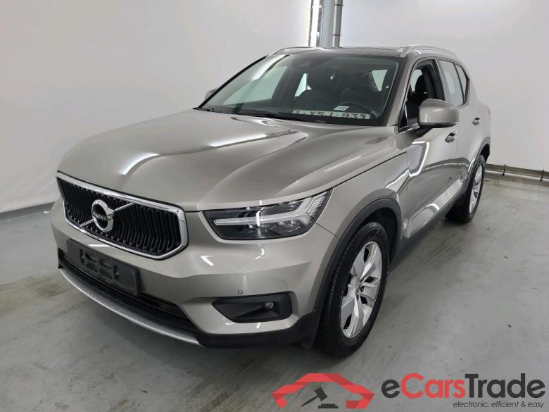 VOLVO XC40 DIESEL 2.0 D3 Momentum Pro Geartronic Winter Park Assist Intellisafe Pro #1