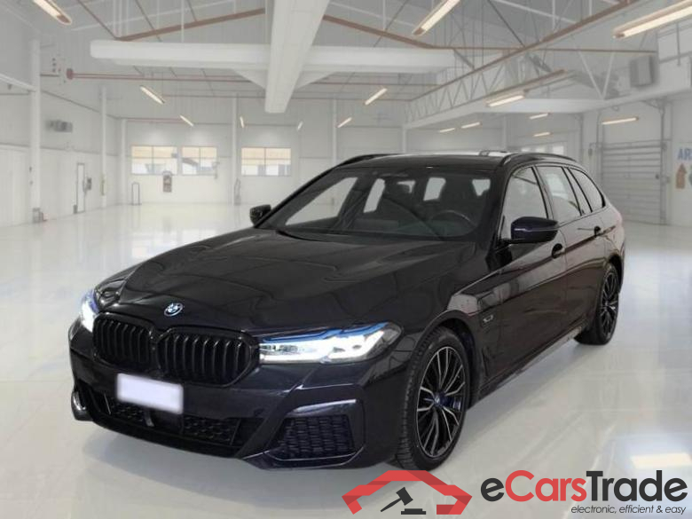 BMW 31 BMW SERIE 5 / 2020 / 5P / STATION WAGON 530E XDRIVE M SPORT AUTO TOURING