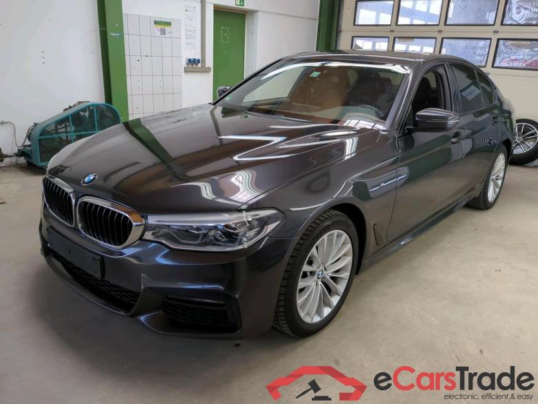 BMW 5-Serie ´16 Baureihe 5 Lim. 530 d xDrive M Sport 3.0 195KW AT8 E6dT #1