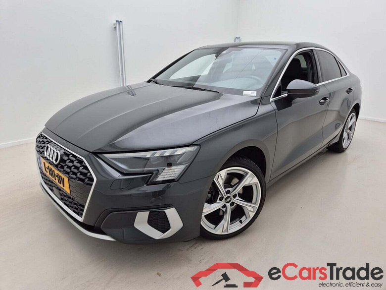 AUDI A3 Limousine 35 TFSI edition one S-Tronic #1