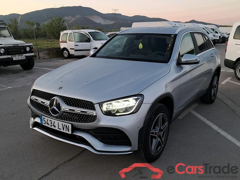 Mercedes GLC 300 de 4MATIC Clase GLC GLC 300 de 4Matic (253.911)AMG 2.0 AMG Line 305CV AT9 E6d #1