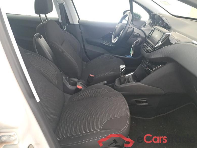 Peugeot &BLUEHDI 100 S&S ALLURE BUSINESS PEUGEOT 208 / 2015 / 5P / Berline &BLUEHDI 100 S&S ALLURE BUSINESS #6
