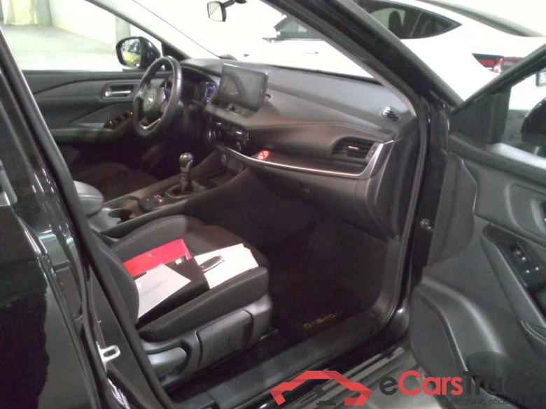 QASHQAI MY22 Mild-Hybrid 140 MT 2WD Acenta  Connect Pack         #5