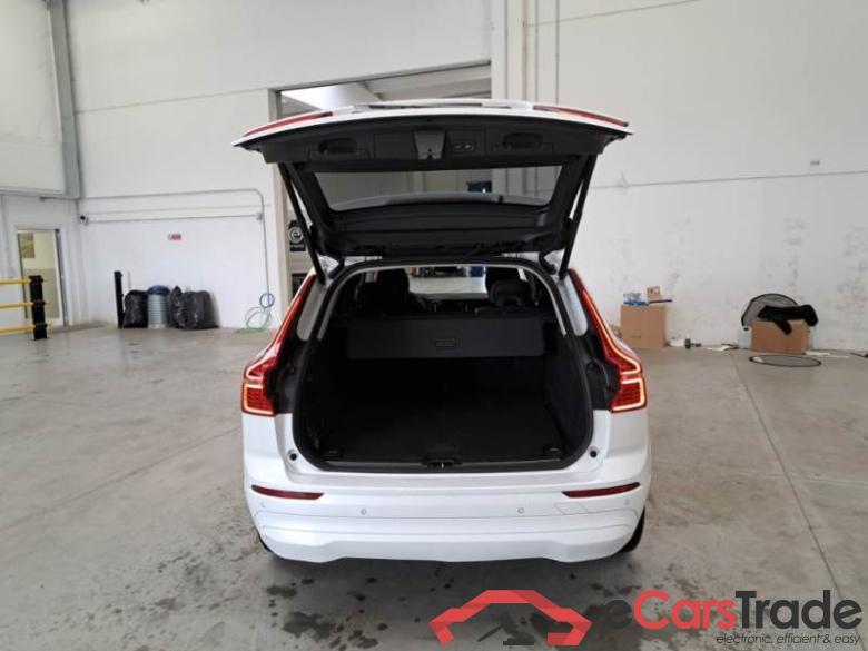 Volvo 11 VOLVO XC60 / 2021 / 5P / SUV B5 AWD AUTOMATICO MOMENTUM PRO #5