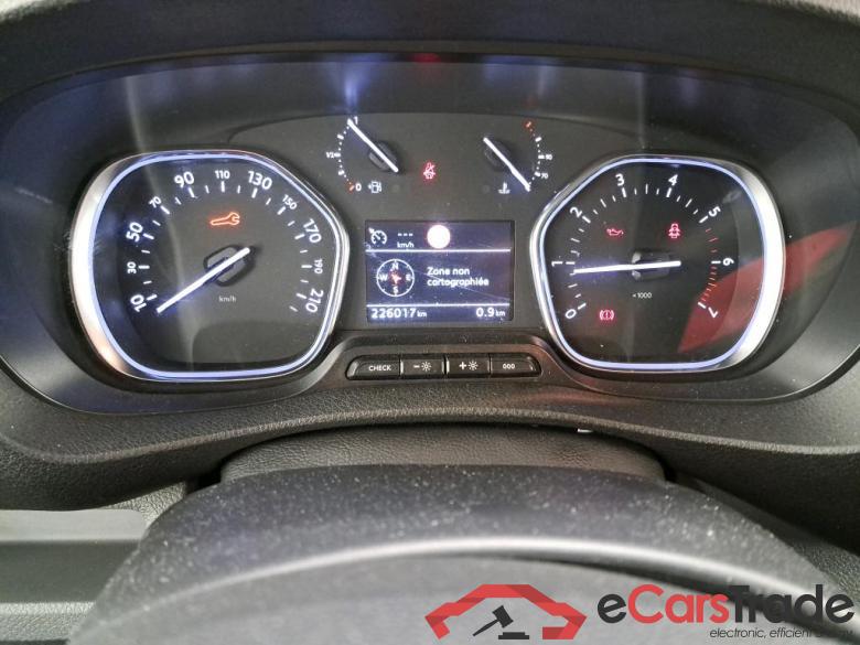 Peugeot BLUEHDI 120 S&S LONG PREMIUM PACK Expert VU 4p Fourgon BLUEHDI 120 S&S LONG PREMIUM PACK / FAP HS + NIVEAU D'HUILE #6