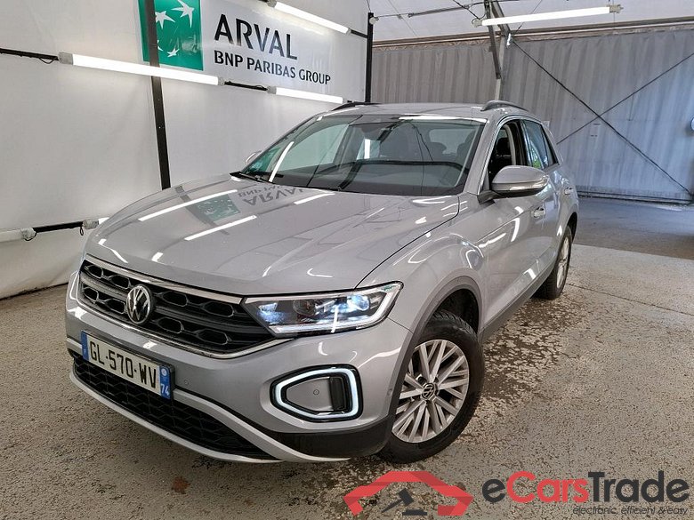 Volkswagen  VOLKSWAGEN T-Roc / 2021 / 5P / SUV 1.5 TSI 150 EVO LIFE PLUS DSG7