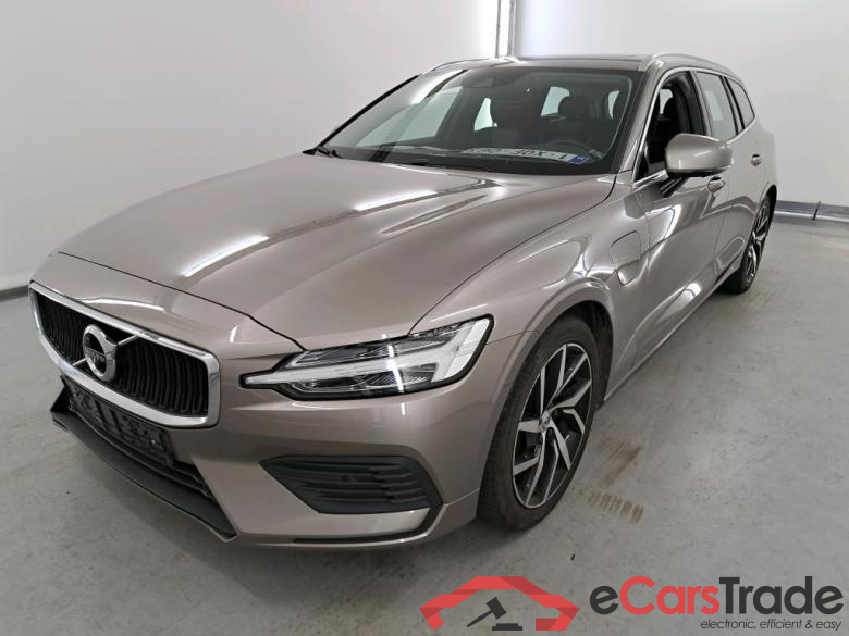 VOLVO V60 2.0 T6 PHEV 4WD GEARTRONIC MOMENTUM PRO Intellisafe Pro Winter