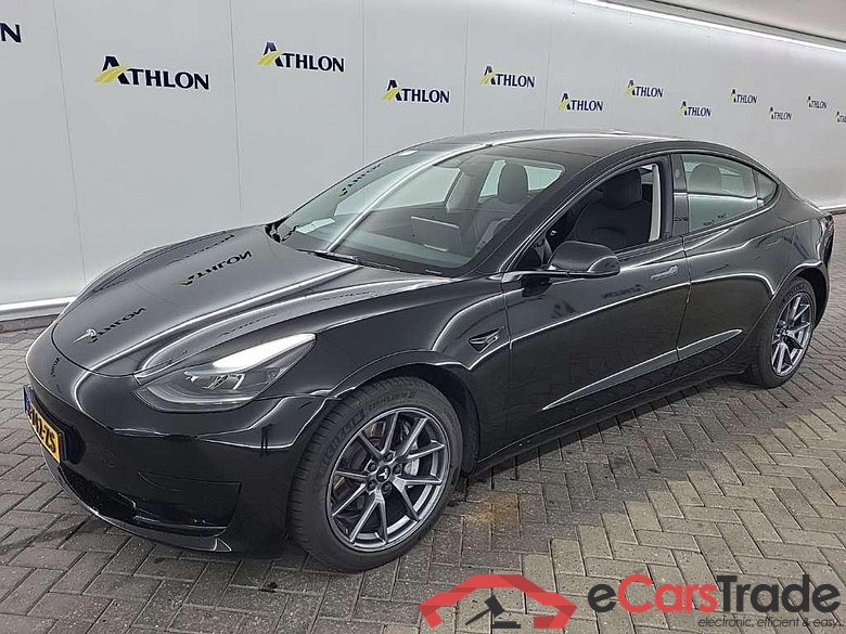 Tesla Model 3 RWD 4D 239kW