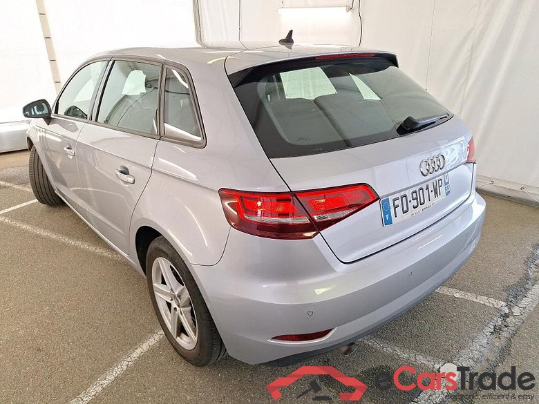Audi 30 TDI 116 S TRONIC BUSINESS LINE AUDI A3 Sportback 5p Berline 30 TDI 116 S TRONIC BUSINESS LINE #2
