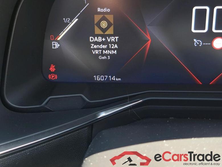 DS - DS  DS 7 CROSSBACK BlueHDi 130PK EAT Performance Line Pack Business & Leather Pack & Towing Hook & Focal HiFi & Pano Roof #5