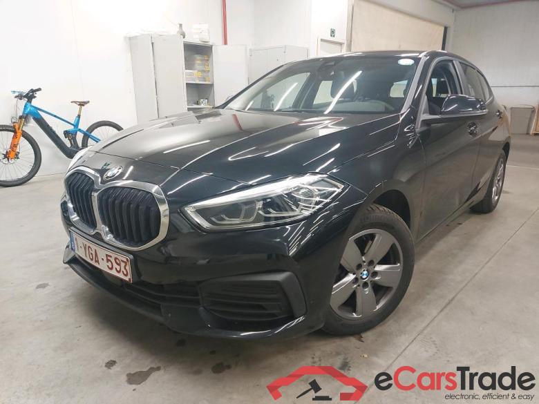 BMW - BMW 1 HATCH 116d 116PK Advantage Pack Business & Live CockPit Pro & Heated Seats & PDC Front & Rear #1
