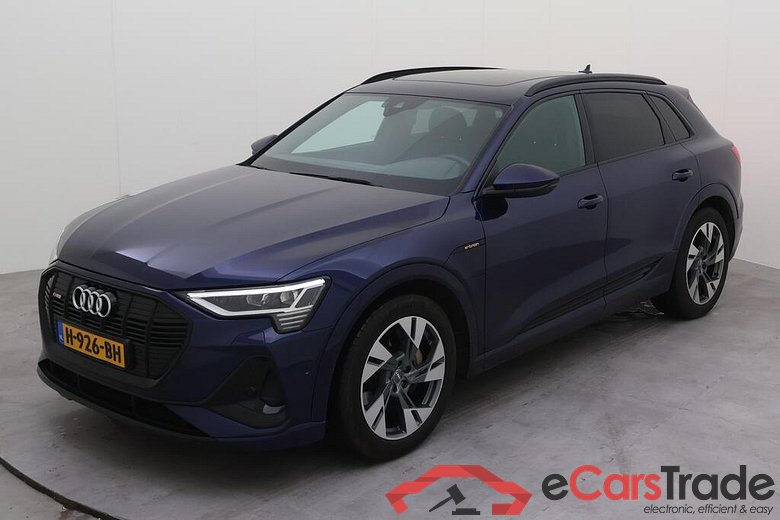AUDI e-tron  #1