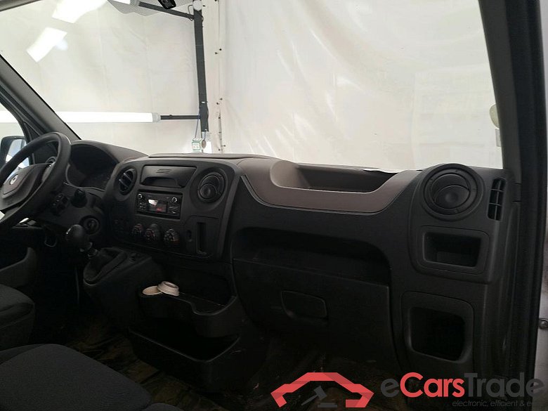 Renault FG GCf Trac F3300 L1H1 dCi 130 Euro6 Master III Fourgon L1H1 3 3 Grand Confort 2.3 dCi 130CV BVM6 E6 #5