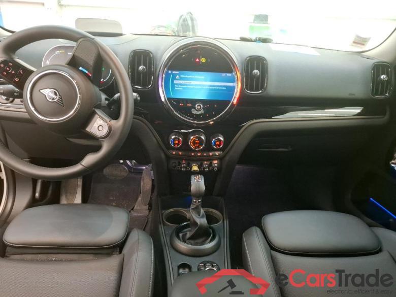 Mini Cooper SE ALL4 Essential 125+95ch BVA6 MINI Countryman / 2020 / 5P / Crossover Cooper SE ALL4 Essential 125+95ch BVA6 #5