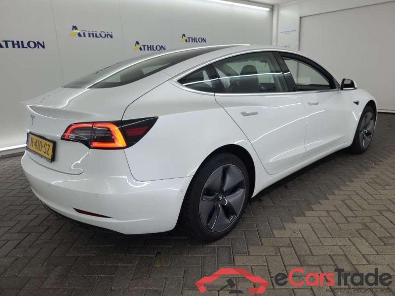 Tesla Model 3 Standard Range Plus RWD 4D 225kW #3