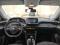 preview Peugeot 208 #4